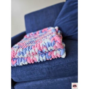 Manta de bebé de punto grueso – Hilo suave multicolor, opción de borde personalizado