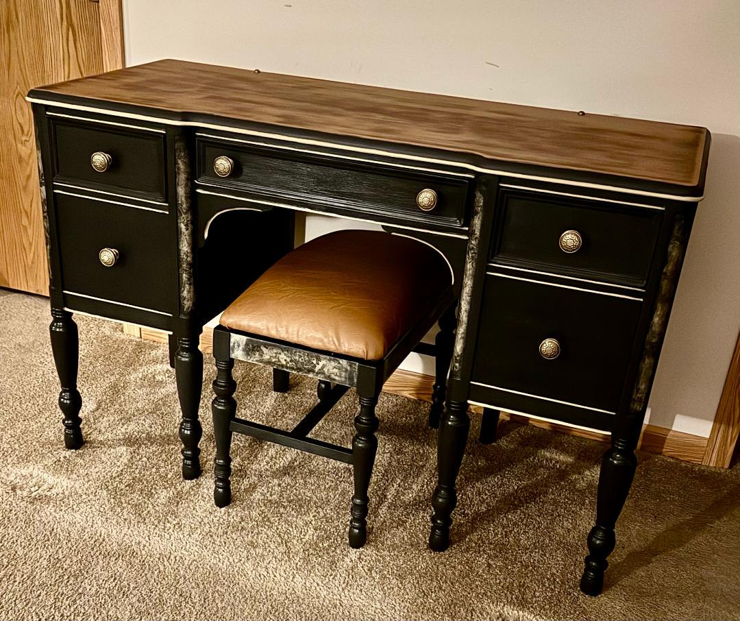 SOLD! DO Not Purchase!! Refinished Black Vanity | Vintage Glam ...