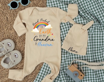 Body y gorro para bebé "Elegido a mano para la Tierra por mi abuela en el cielo", pelele personalizado perfecto para regalo de baby shower, anuncio de embarazo.