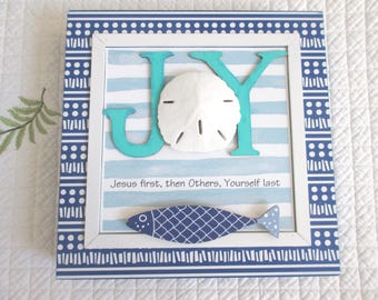 JOY Coastal Wall Art: Sand Dollar & Fish Shelf Decor