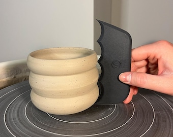 Premium Töpferwerkzeug / Drehhilfe – valuri Pottery Rib 03 – Töpferrippe / Pottery Tool / Schablone