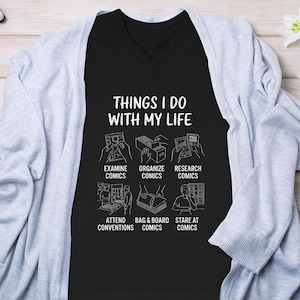 Comic Lover Shirt Humor Tee: Collector Comic Book Fan Apparel, Funny Graphic Design (Reading Comics, Convention Wear)