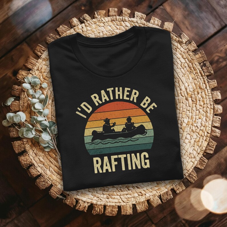 I'd Rather Be Rafting T-Shirt: Retro Sunset Design, Vintage Distressed Look | Cotton Blend, Unisex Fit | Outdoor Adventure Wear immagine 16