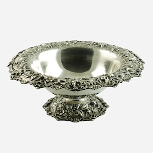 Vintage S. Kirk & Son Repousse Sterling Silver Footed Centerpiece Bowl No Monogram