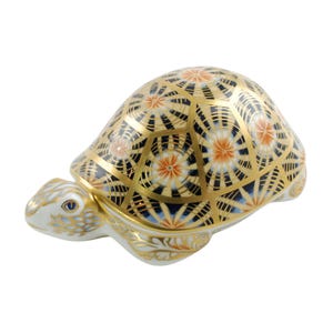 Vintage Royal Crown Derby Bone China &quot;Indian Star Tortoise&quot; Paperweight Figurine, 1st Quality Gold Stopper