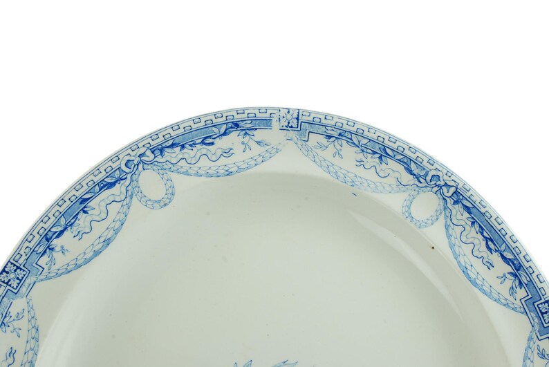 Large Antique Wedgwood Pearlware Robert Adam Neoclassical Style 16.5" Oval Platter Peace Doves and Crossed Flaming Torch and Quiver Motif image 4