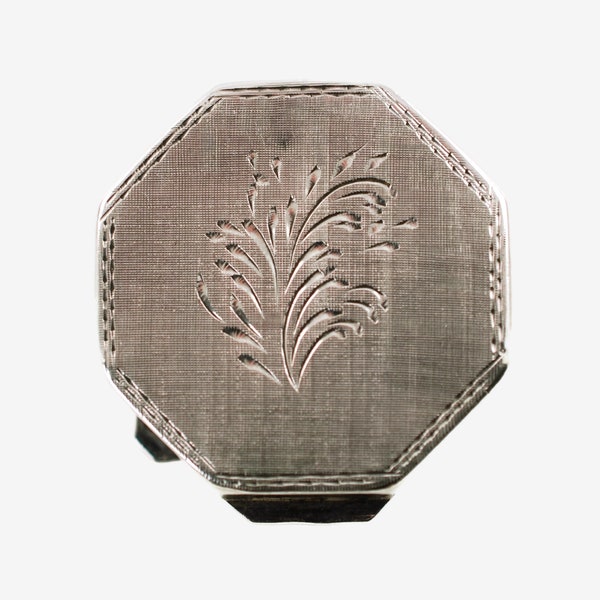 Vintage Italian 800 Silver Octagonal Pill Box with Engraved Foliate Decoration Gioielleria Pontecorvo