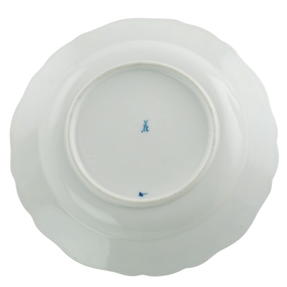 Antique Meissen Porcelain Gilded Blue Onion Scalloped Edge Dish