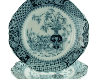 Antique Copeland Blue and White Kew Pattern Dinner Plates, Set of 2, Circa 1884