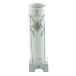 Antique Galluba & Hofmann Marmorzellan Art Nouveau Hand Painted Porcelain Vase