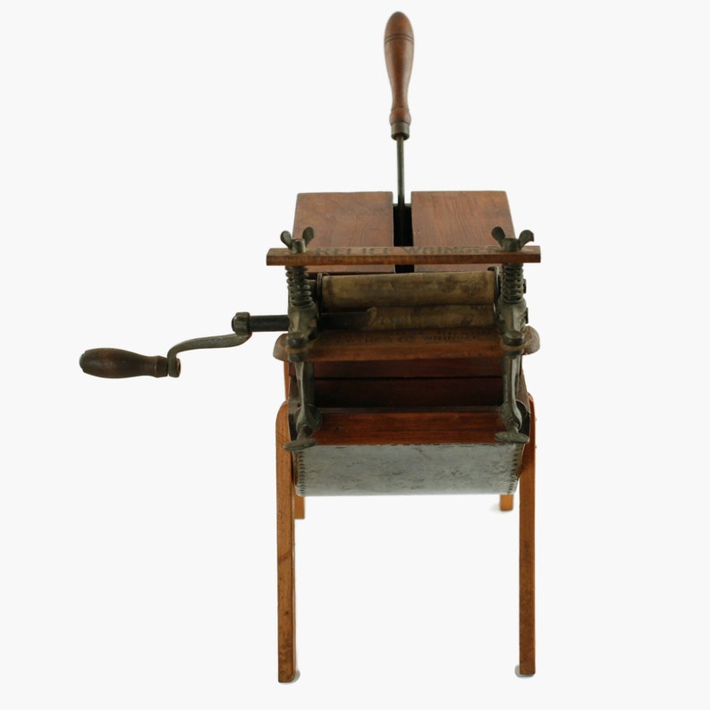 Rare Antique Miniature Wooden Washing Machine, Salesman Sample, Horse Shoe Brand Relief Wringer, Primitive Wooden Washing Machine image 3