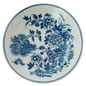 Antique Dr. Wall First Period Worcester Porcelain Fence Pattern Saucer