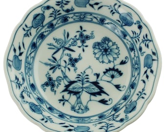 Antique Meissen Porcelain Blue Onion 5.625" Bowl Crossed Swords Mark