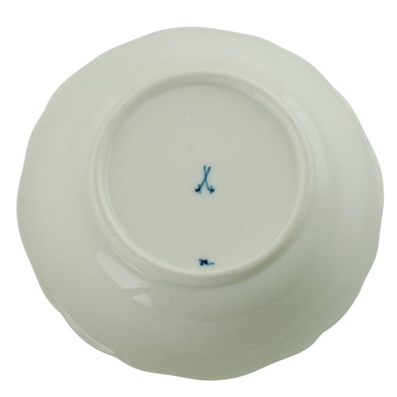 Antique Meissen Porcelain Blue Onion 5.625