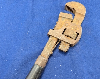 Vintage Walworth Pipe Wrench