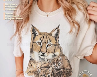 Lynx Bobcat Mother & Cubs T-shirt | Mountain Wildlife | Movie Fan Gift