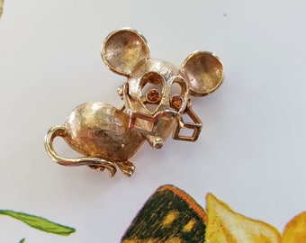 Vintage Gold Tone Mouse Brooch, Pin, Avon, Jewelry, Mouse Wearing Glasses