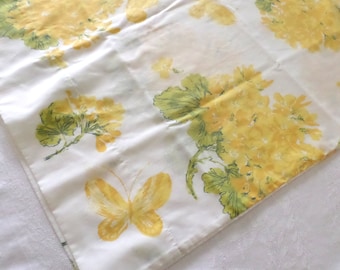 1970s Yellow Flower Pillowcase, Yellow Butterflies, Vintage Bedding, Retro Pillowcase, Fall Bedding