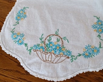 Turquoise Blue Floral Table Runner, Hand Embroidered Flowers, Aqua Blue, Teal, White Cotton, French Country, Cottage Kitchen Decor