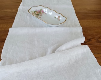 White Cotton Damask Table Runner, Floral Damask, Long Runner, 1950s, Shabby Chic, French Country, Victorian