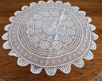 Round Crochet Lace Table Topper, Tablecloth, Designs For Dining by Sun Weave crochet, White Cotton, Angelique, 32 Inch Round, Vintage