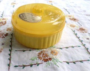 Vintage Ponds Dreamflower Dusting Powder, Perfumed Powder, Yellow, With Puff, Vintage Powder