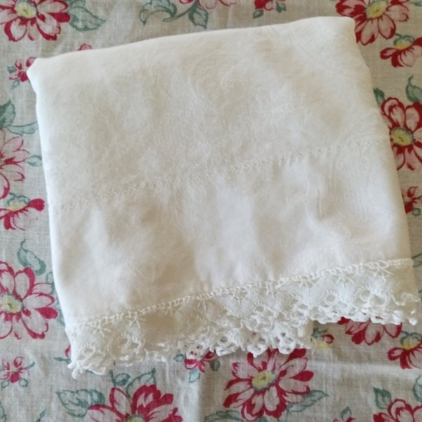 Vintage Cotton Damask Pillowcase With Lace Edge, White Cotton, Victorian Bedding, Shabby Chic Bedding, French Country