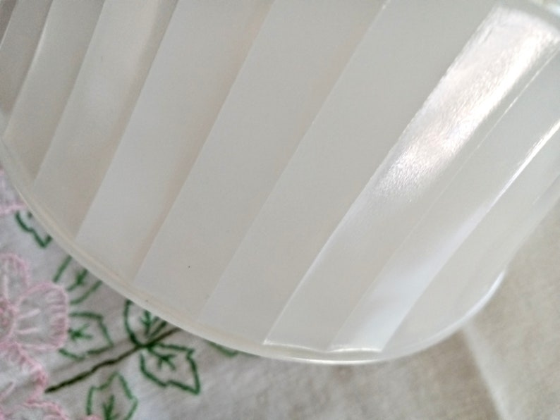 National Home Lamp Council White Glass Lamp Shade, Ceiling Fixture, Frosted, Vintage Lamp Shade imagem 6