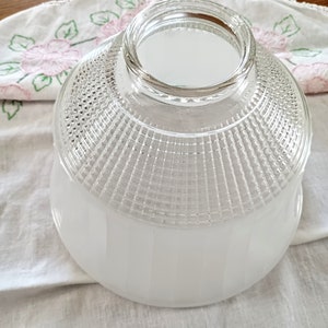 National Home Lamp Council White Glass Lamp Shade, Ceiling Fixture, Frosted, Vintage Lamp Shade imagem 2