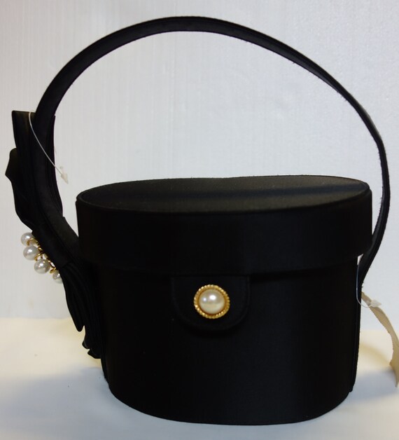 Vintage SCAASI 70s Satin Box Purse - image 1