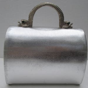 ARNOLD SCAASI Vtg Silver Leather Domed Box Purse with Metal Dolphin Handle SALE image 2