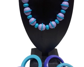 MONET Turquoise & Lavender Beaded Choker Necklace and matching Saucer Bangels Sputnik