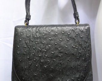 Ostrich Handbags: quality, beauty and prestige