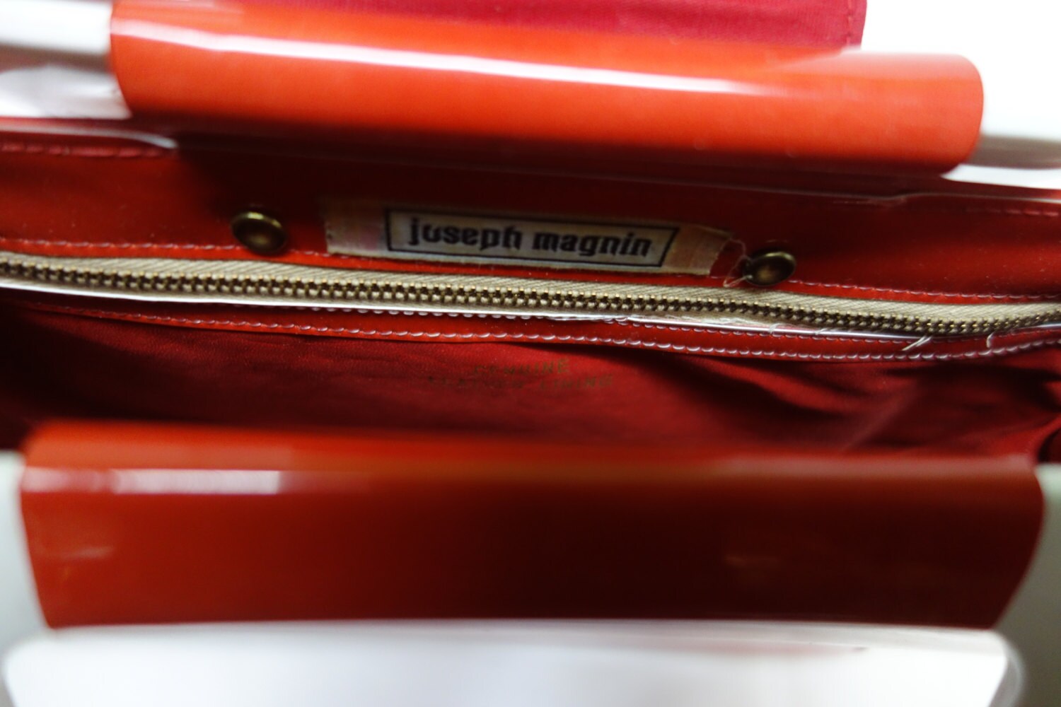 JOSEPH MAGNIN 60s Red Patent MOD Bag W/white Lucite Handles | Etsy