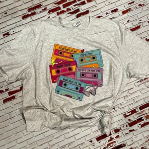 Nova camiseta infantil, regata ou camiseta de cabeça dura perfeita, a regata ou camiseta de fita mista perfeita! Regata/camiseta de concerto