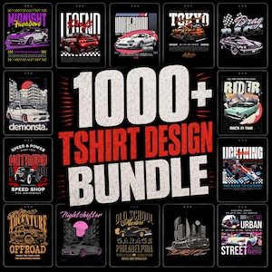Op de afbeelding: Een digitale collectie van 1000+ t-shirtontwerpen met diverse autothema's, waaronder sportwagens, klassieke voertuigen en stedelijke straatrace-graphics met gedurfde typografie en levendige kleurenpaletten op zwarte achtergronden.