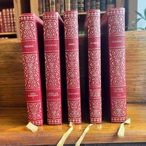 Vintage Russian Literature Hardback – Heron Books, 1970s