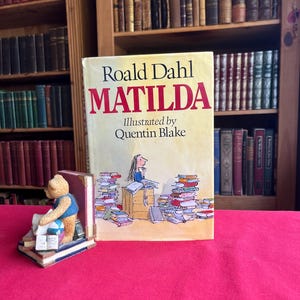 Roald Dahl Matilda 1988 Jonathan Cape Inbunden med skyddsomslag Quentin Blake