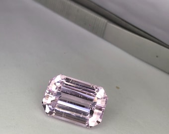 21.75 ct natürlicher loser Edelstein Rosa Kunzit Smaragd Schliff