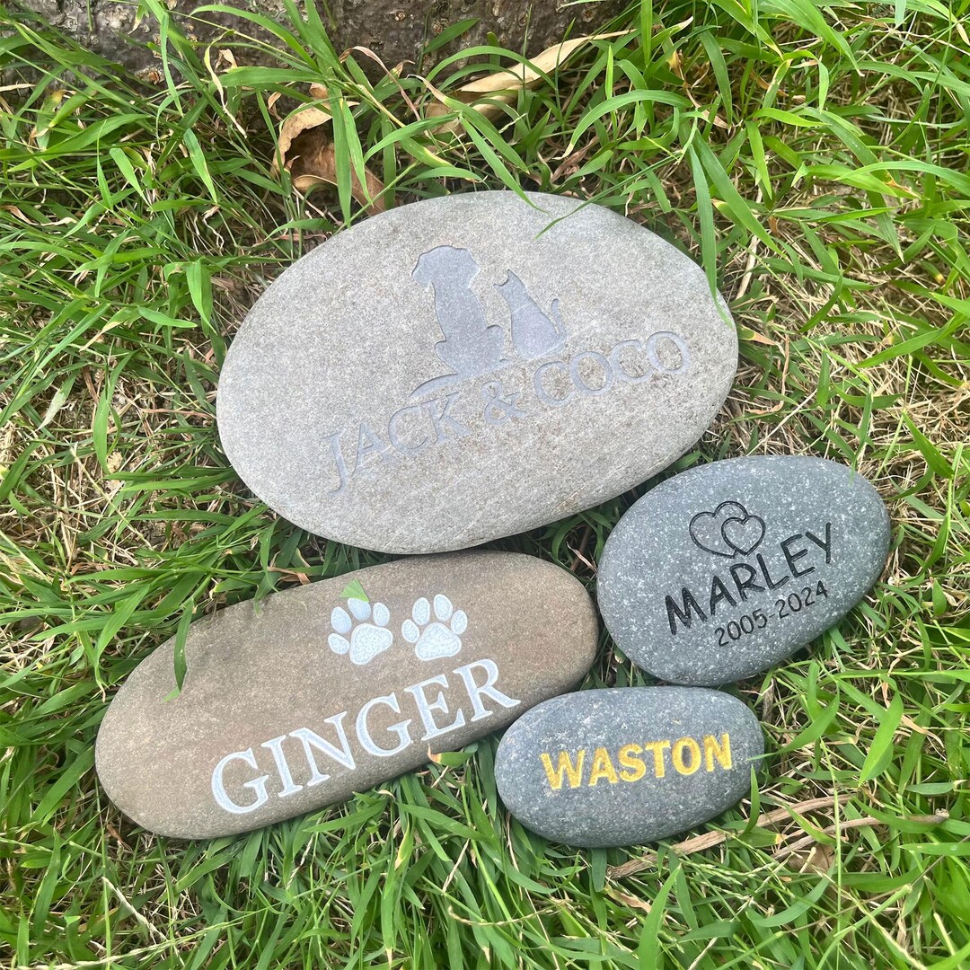 Personalized Pet Memorial Stone, Custom Dog Paw Print Memorial Pebble ...