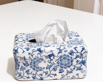 Blue White Porcelain Tissue Box Cover – Glazed Ceramic Floral Chinoiserie Decor