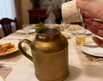 Gold Ceramic Thermal Jug with Lid, Vintage Style, 500ml Capacity