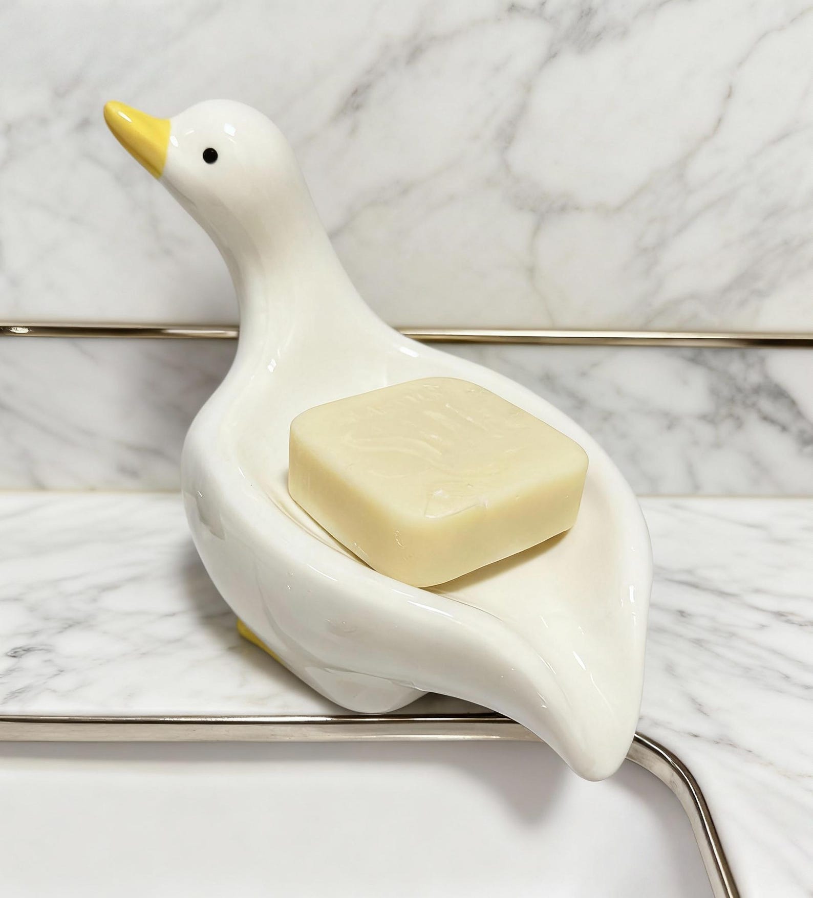 Ceramic Duck Soap Dish – Bathroom Decor, White Glazed Soap Holder, Farmhouse/Kawaii Style Gift