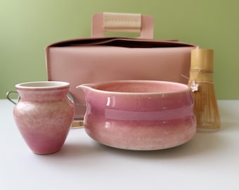 Juego de matcha rosa degradado con soporte de cerámica para batidor, tazón de matcha y bolsa de regalo de lujo, kit para la ceremonia del té japonesa.