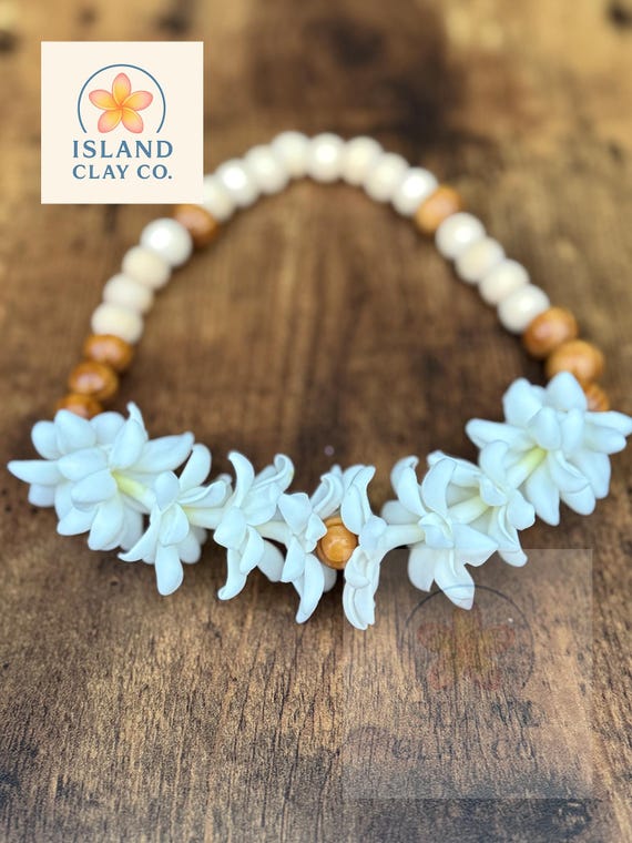 Car Lei – White Jasmine with Brown & White Wooden Beads | Handmade Tropical Clay Flower Car Mirror Lei