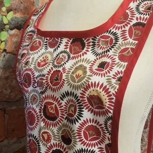 Ladies vintage made full apron
