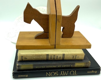 Vintage Scotty Dog Bookends, Wood Animal Library Decor