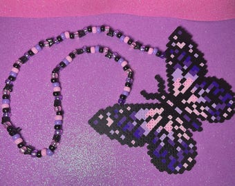 Collar de mariposa Kandi rosa y morado medianoche - collar de perler rave