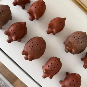 Handmade Red Clay Pig Toothpick Holder | Oaxaca Artisan Pottery Table Decor