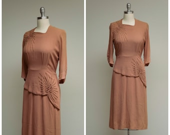 Vintage 1940s Dress • Delightful • Fawn Tan Rayon Crepe Beaded 40s Evening Dress Size Medium